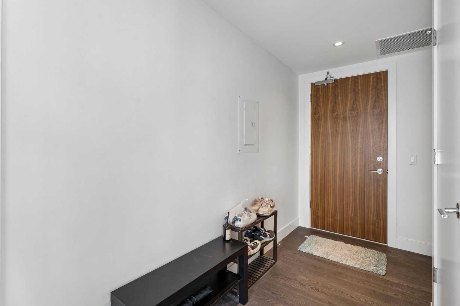 907, 1025 5 Avenue SW photo 4