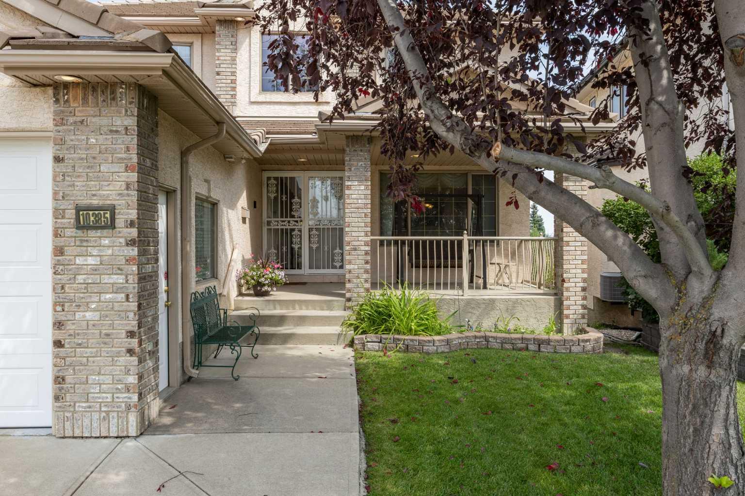 10385 Hamptons Boulevard NW photo 2
