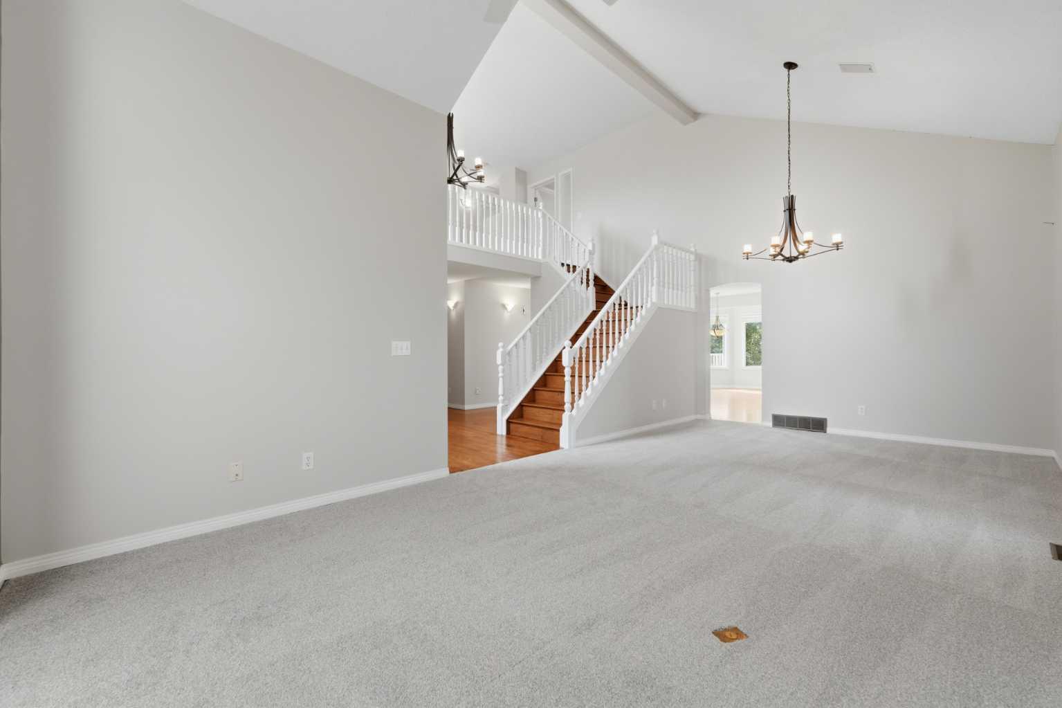 872 Sierra Morena Court SW photo 4