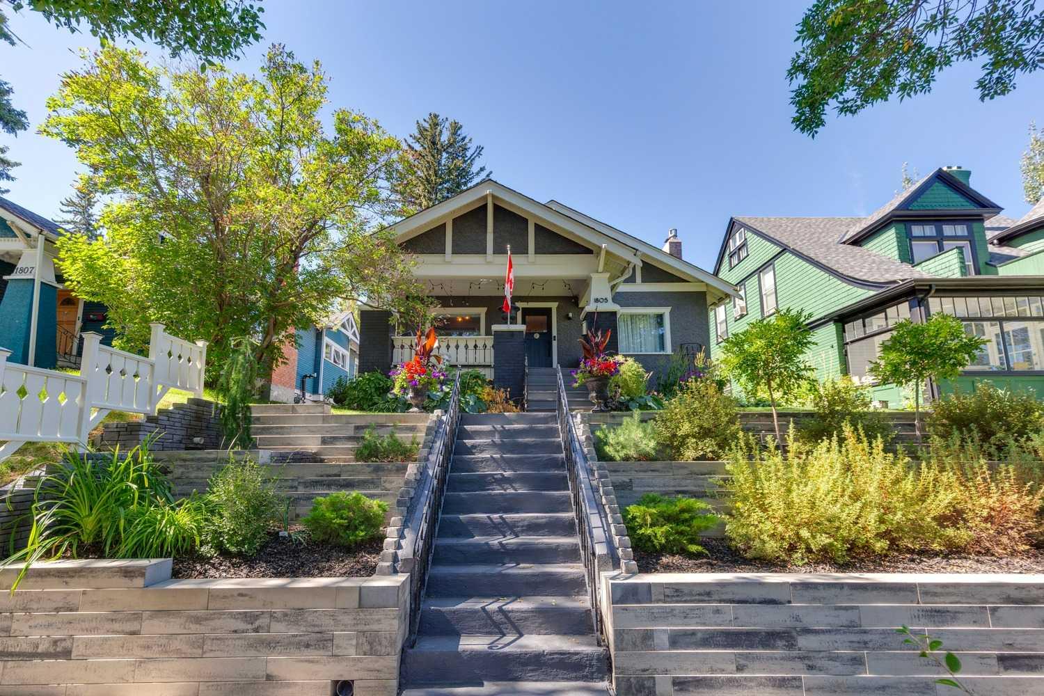 1805 18 Street SW photo 2