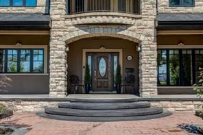 1840 Westmount Boulevard NW photo 2