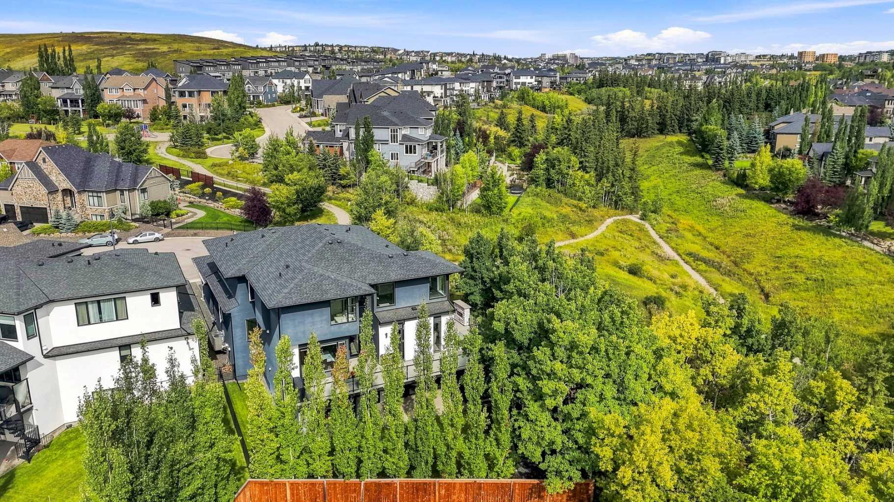 234 Fortress Bay SW photo 4