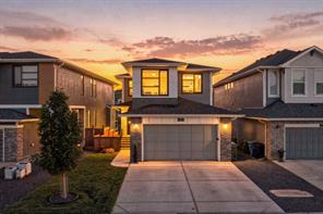 186 Cranbrook Park SE