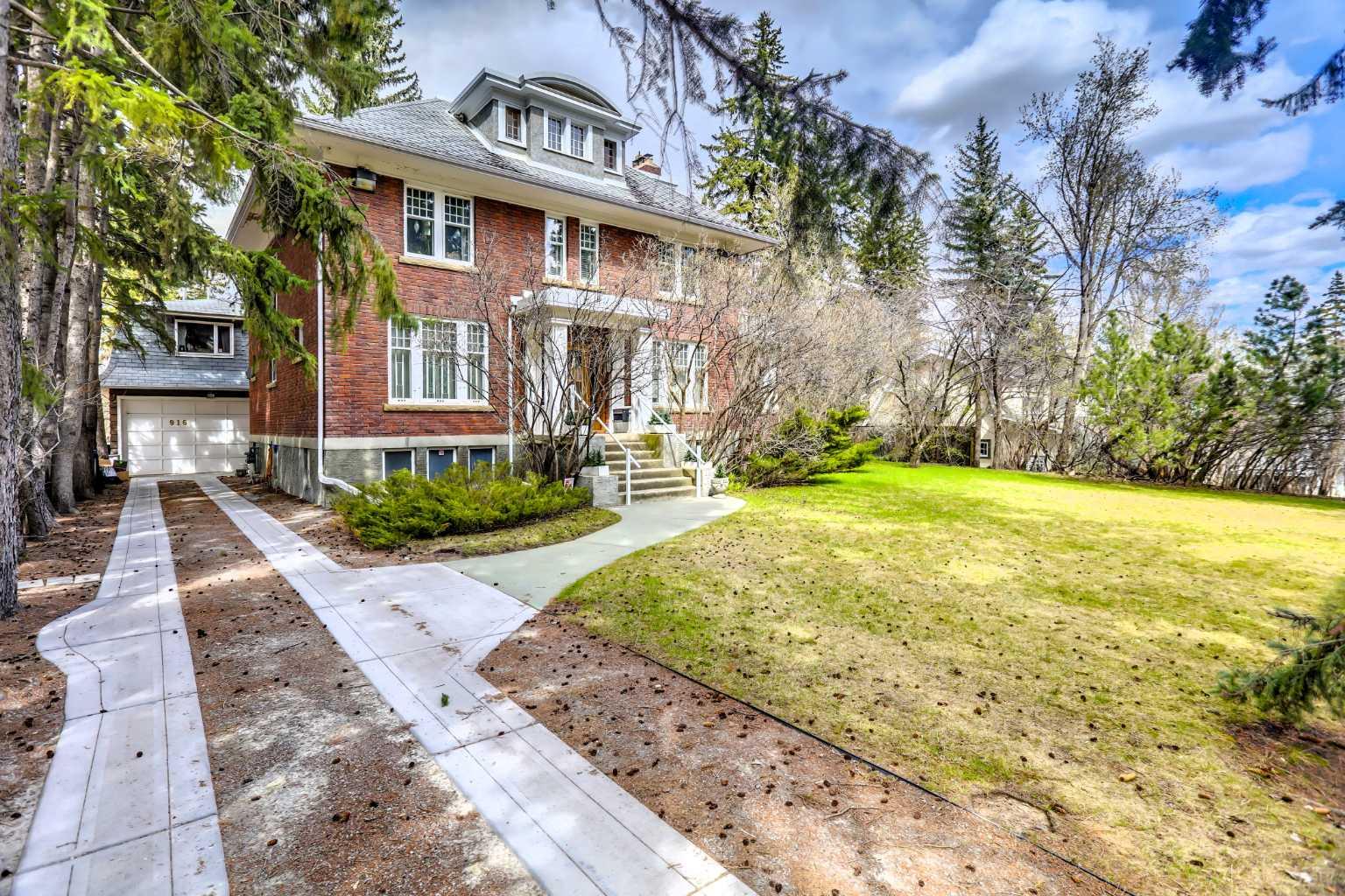 916 Durham Avenue SW photo 2