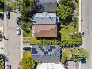 1823 18A Street SW photo 4