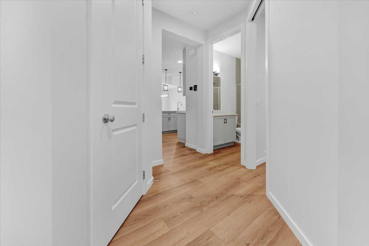 75 Versant Rise SW photo 4