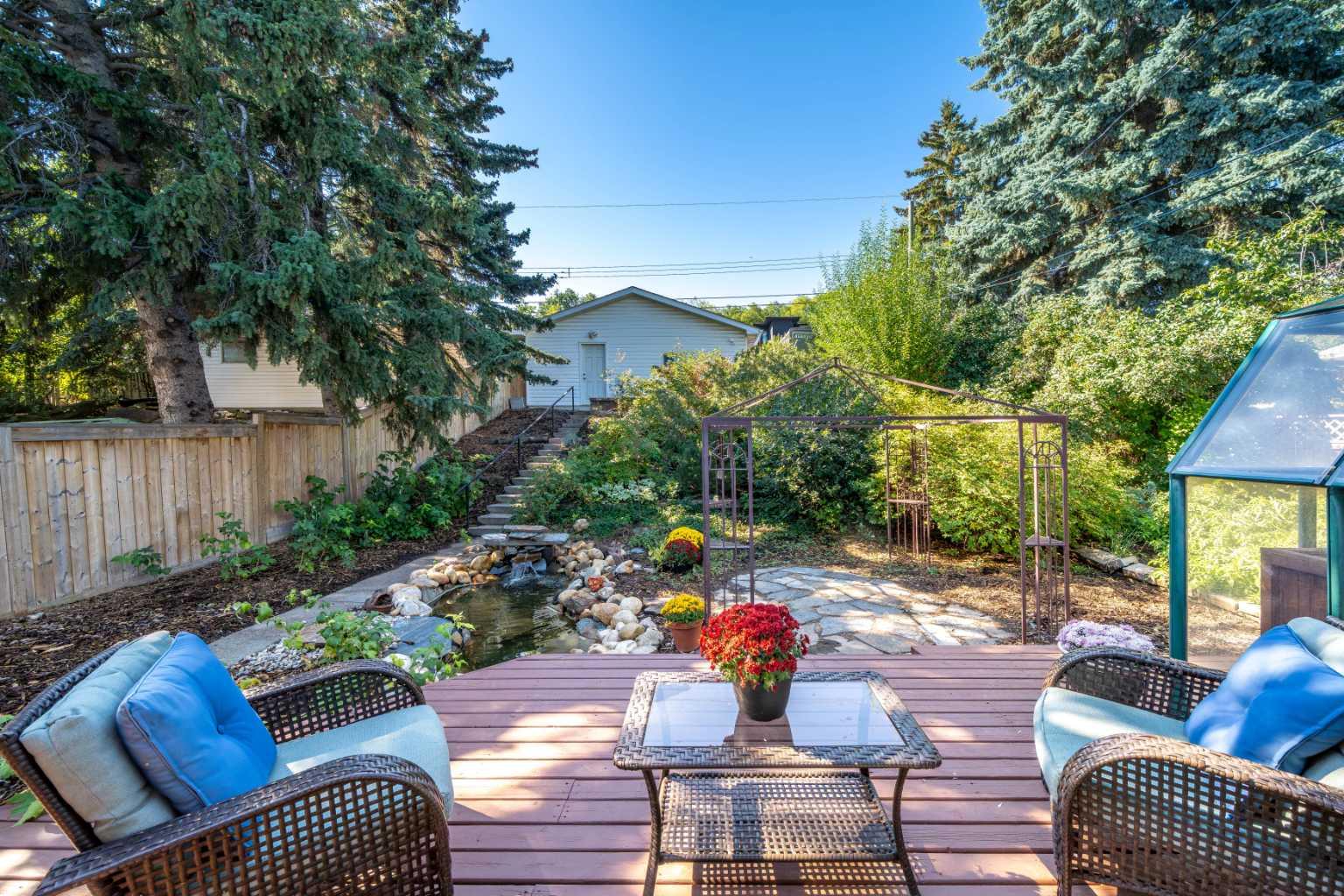 1323 University Drive NW photo 2