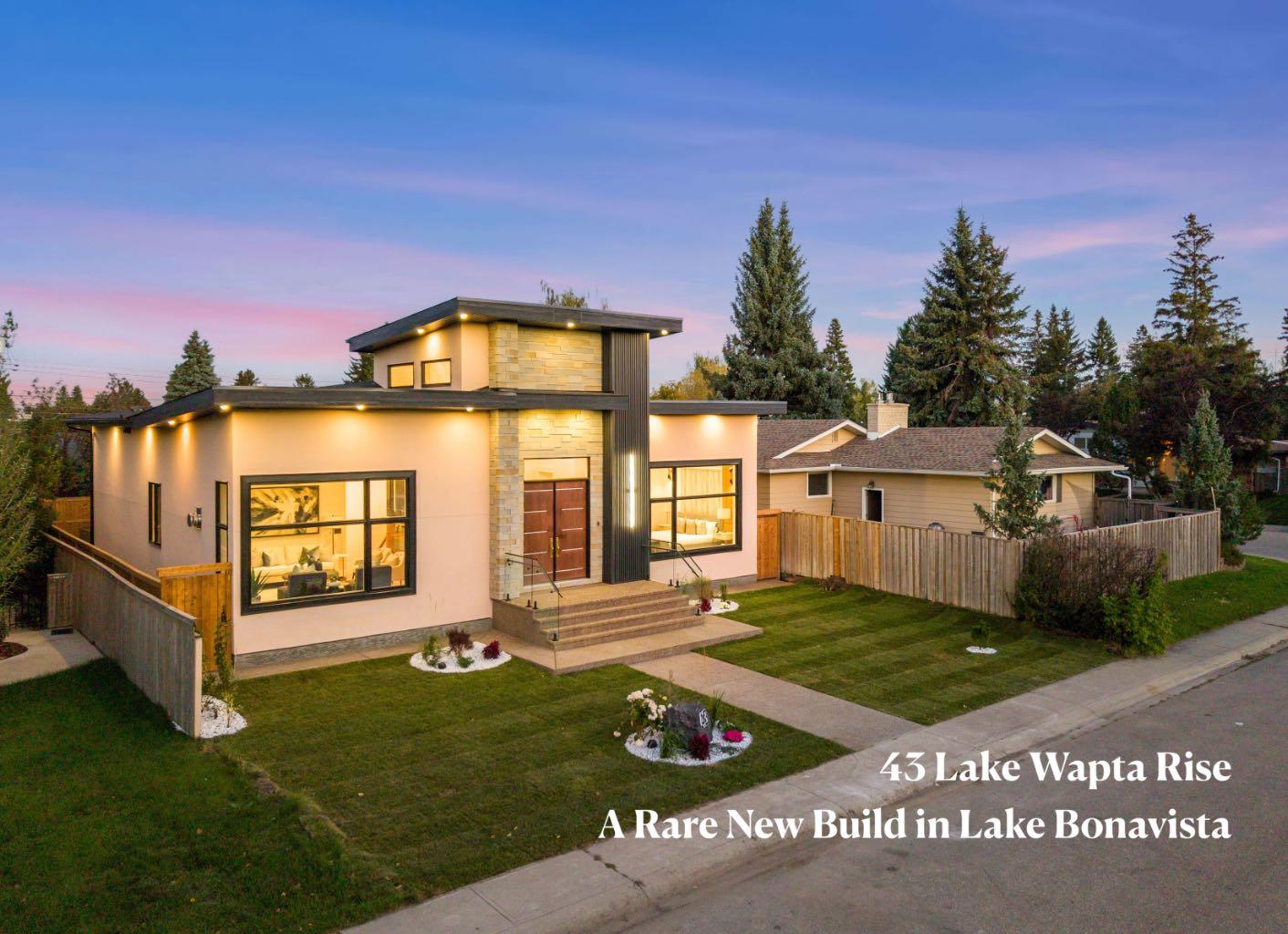 43 Lake Wapta Rise SE