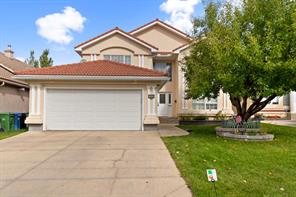 199 Hamptons Terrace NW