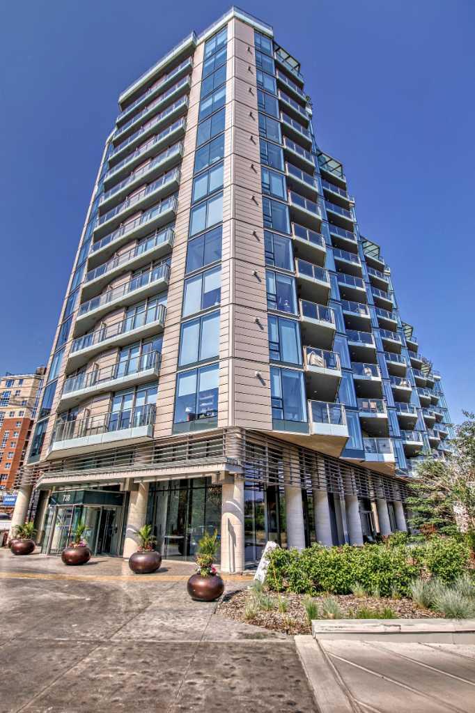 809, 738 1 Avenue SW photo 2