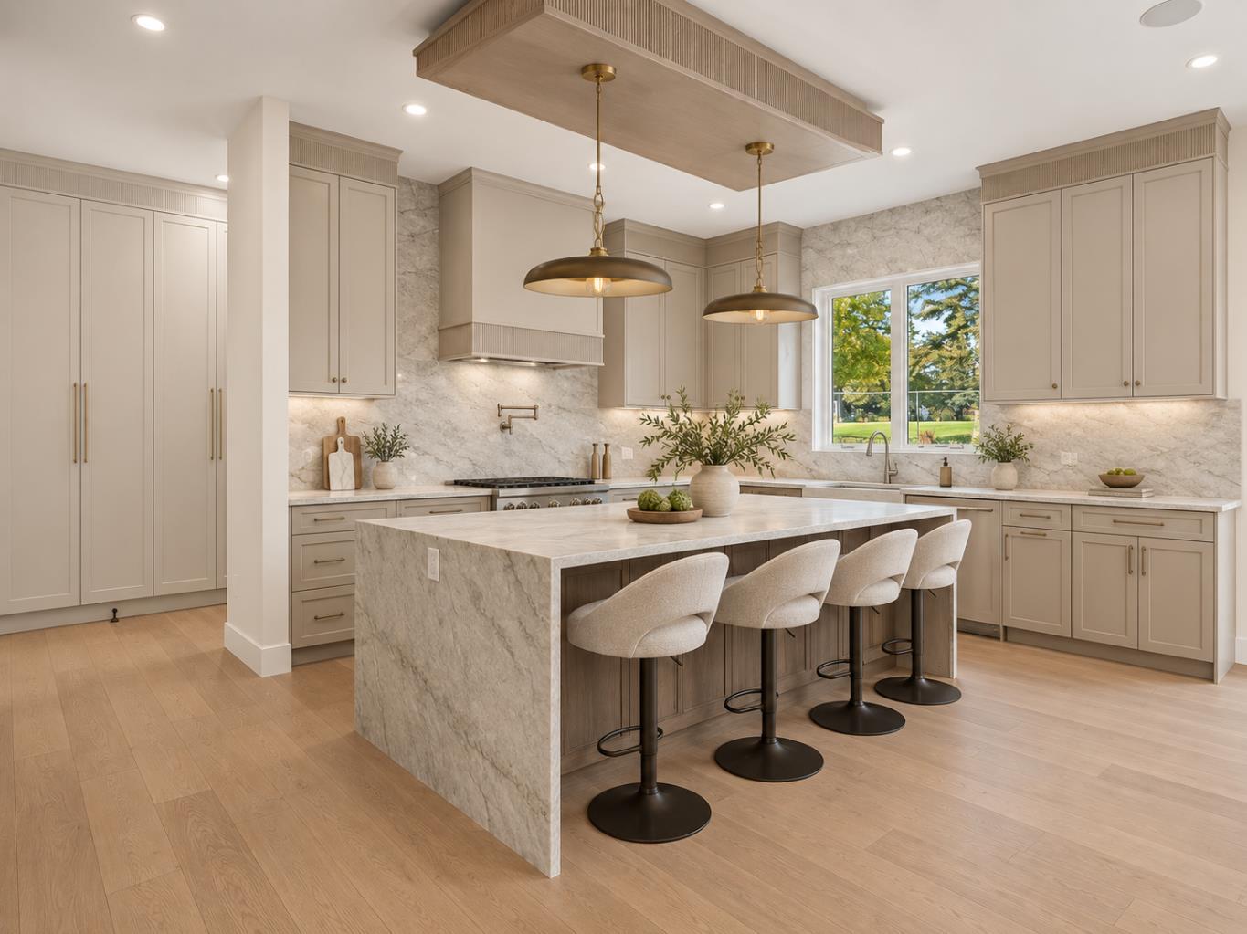 2908 13 Avenue NW photo 4