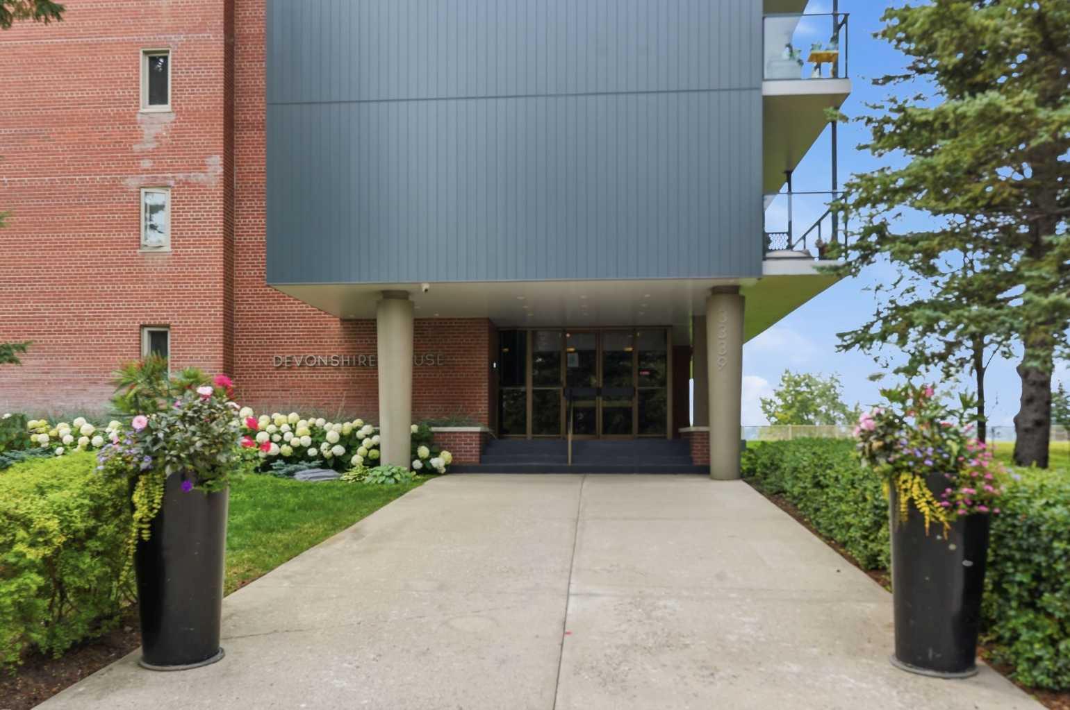 203/204, 3339 Rideau Place SW photo 2