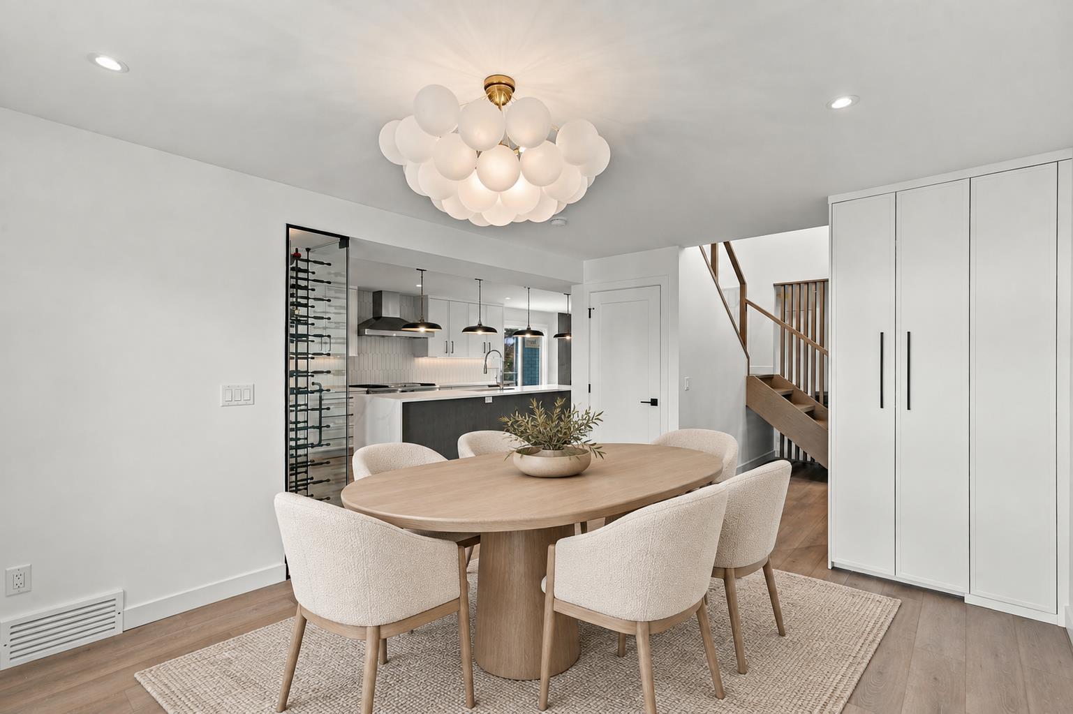 47 Woodbrook Road SW photo 3